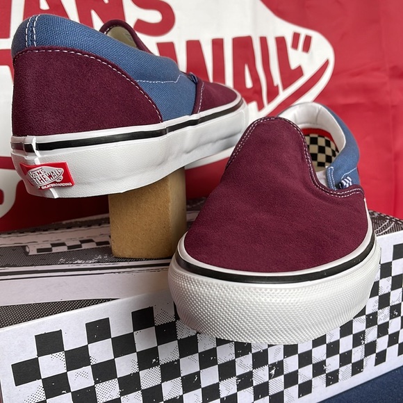 Vans Skate Slip-On
Moonlight Blue/Mauve Wine
VNOA5FCAAPO
Men’s sneakers - Picture 2 of 16